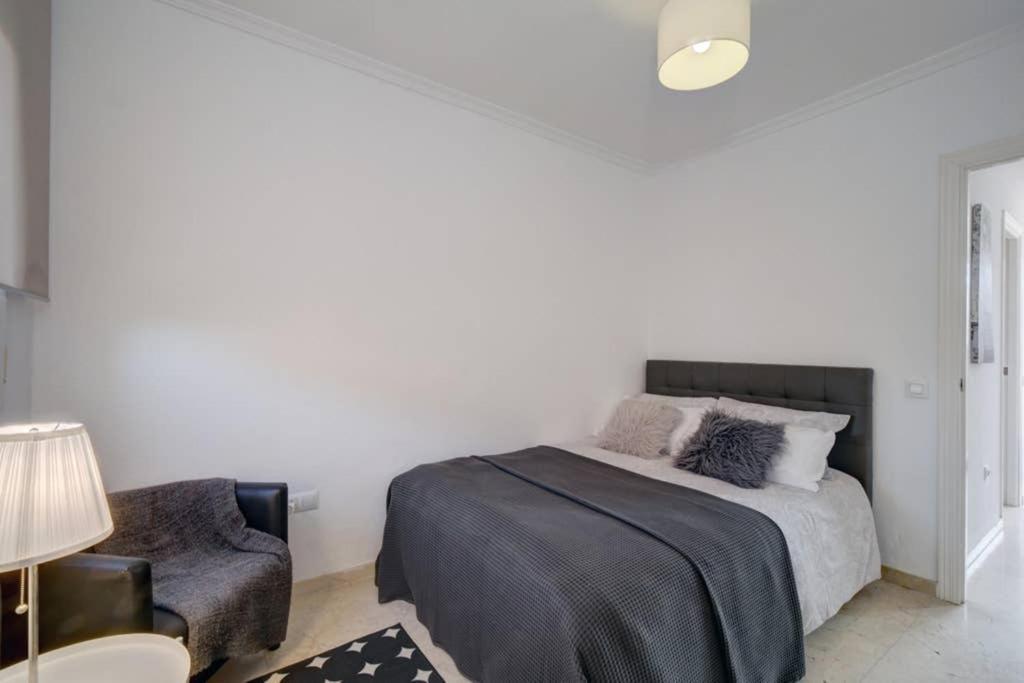 Appartement Duplex Con Vistas Al Mar à La Línea de la Concepción Extérieur photo