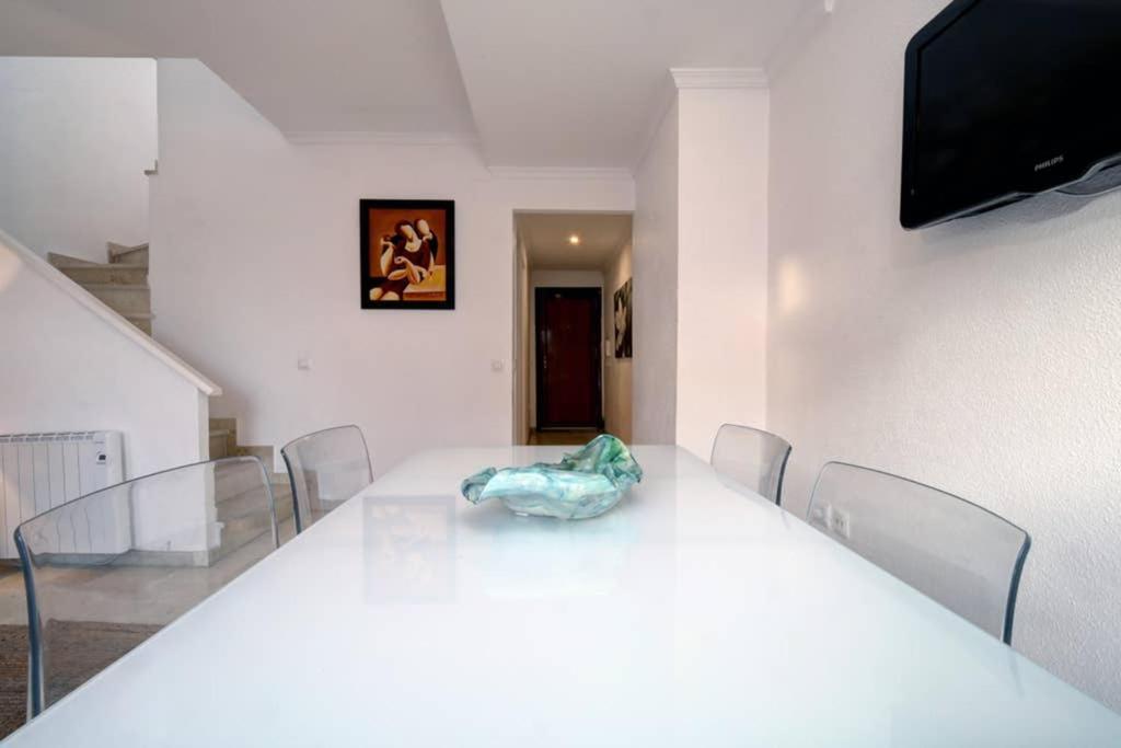 Appartement Duplex Con Vistas Al Mar à La Línea de la Concepción Extérieur photo