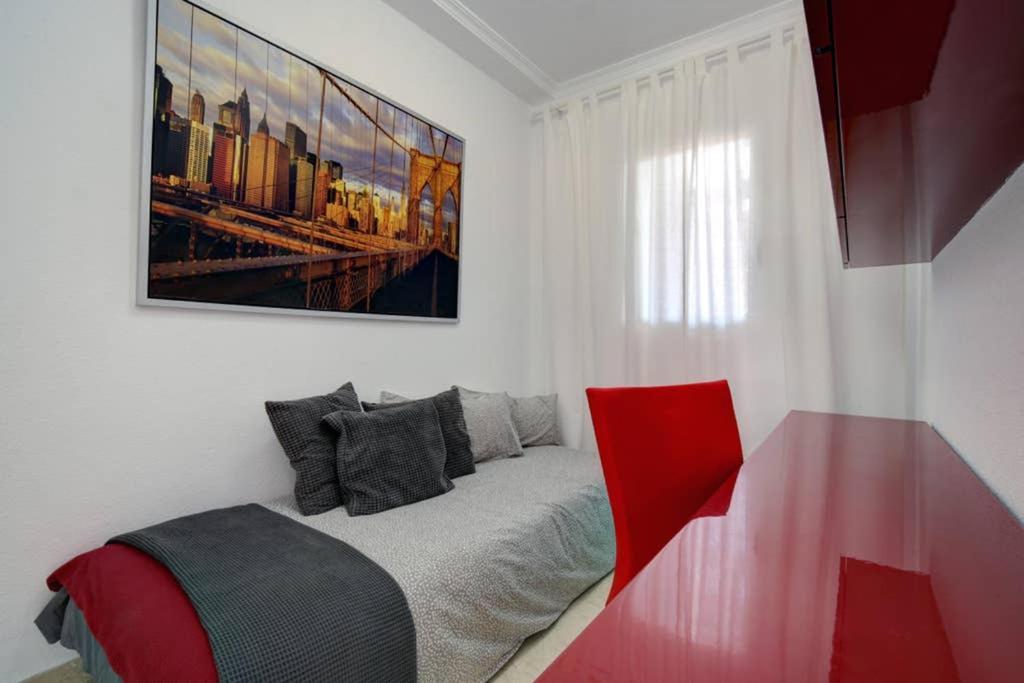 Appartement Duplex Con Vistas Al Mar à La Línea de la Concepción Extérieur photo