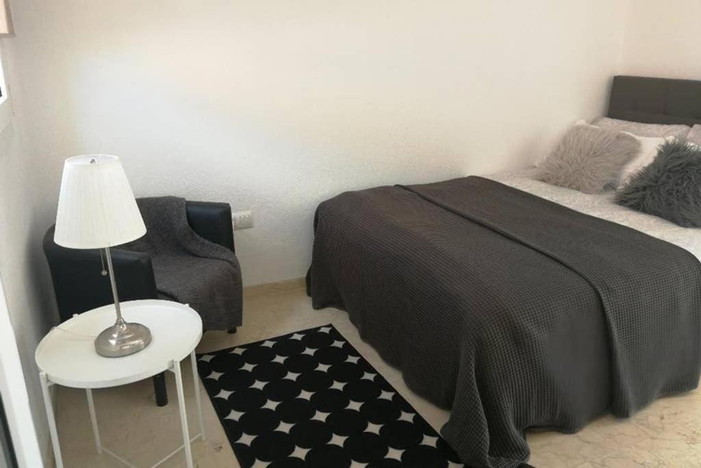 Appartement Duplex Con Vistas Al Mar à La Línea de la Concepción Extérieur photo